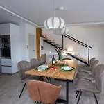 Dvori Villa Podstrana